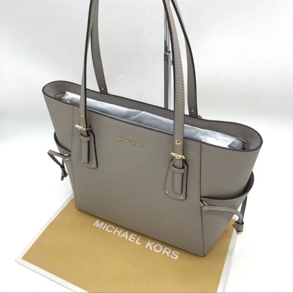 Michael Kors Voyager Tote Bag Grey